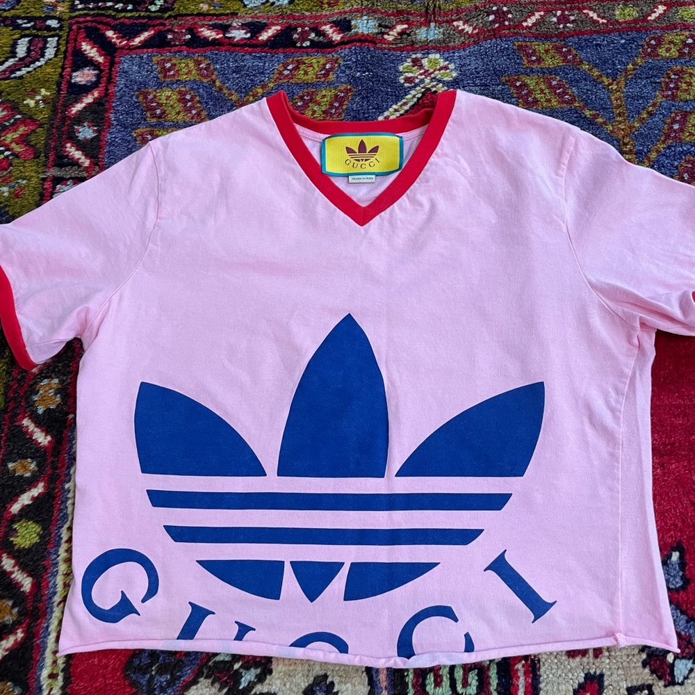 Gucci x Adidas t-shirt size Small